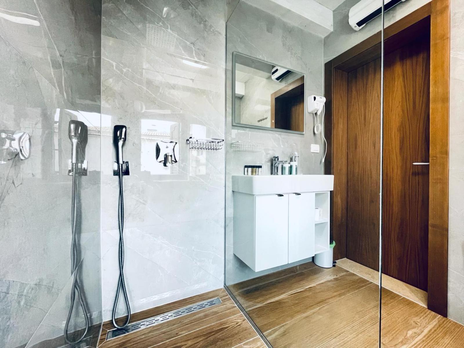 Fazana City Rooms With Free Parking Eksteriør bilde