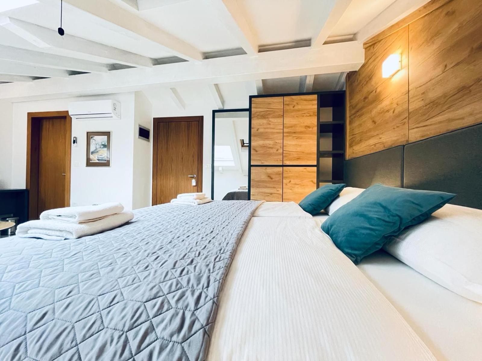 Fazana City Rooms With Free Parking Eksteriør bilde