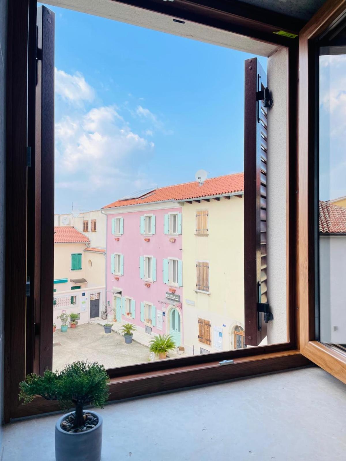 Fazana City Rooms With Free Parking Eksteriør bilde