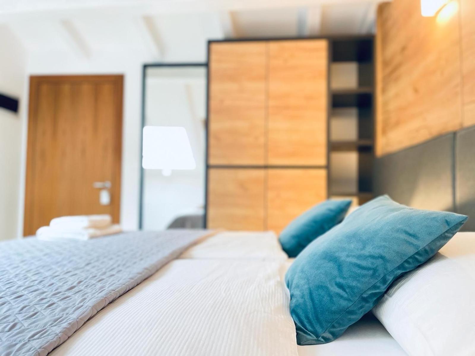 Fazana City Rooms With Free Parking Eksteriør bilde