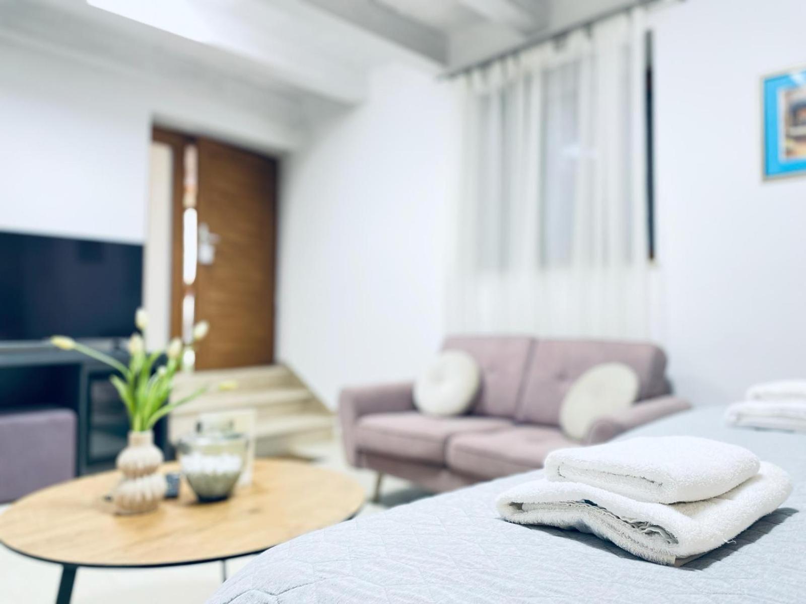 Fazana City Rooms With Free Parking Eksteriør bilde